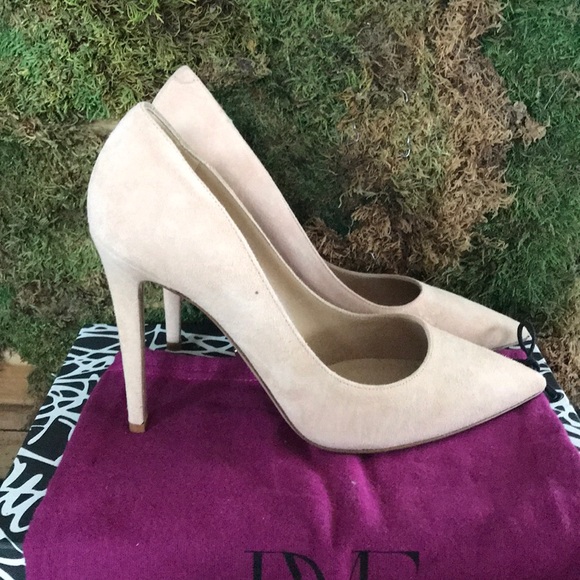 DVF Pumps - Picture 2 of 4